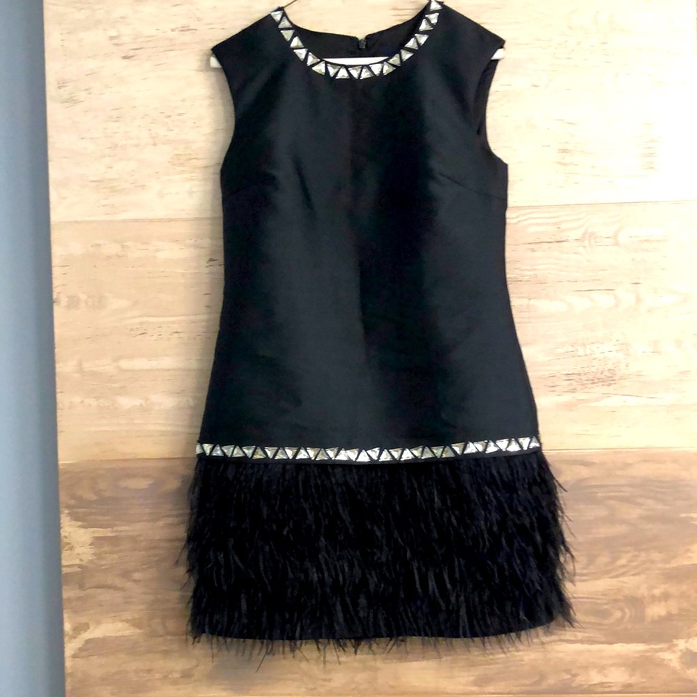 Well-made SHOSHANNA evening black dress… beautiful!! Size 2